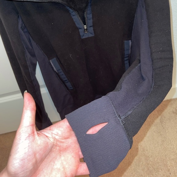 Lululemon QuarterZip Jacket - Picture 4 of 4